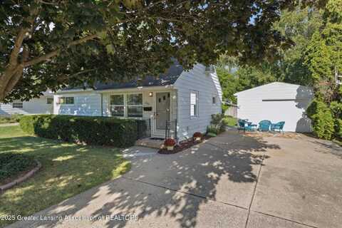 1133 Willow Street, Grand Ledge, MI 48837