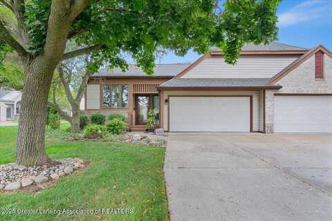 6923 Springtree Lane, Lansing, MI 48917