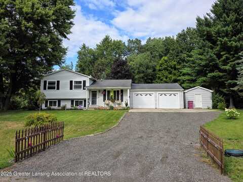 13047 Heather Lane, Perry, MI 48872