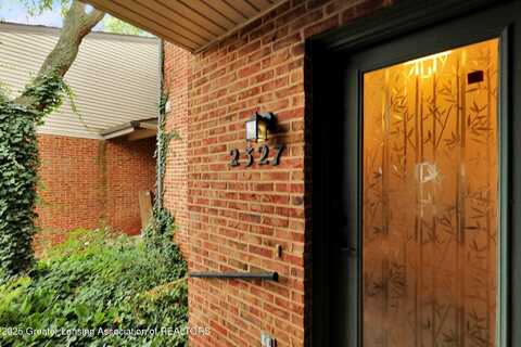 2327 Coyote Creek Drive, Okemos, MI 48864