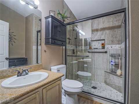 7041 Sunhampton Avenue, Las Vegas, NV 89129