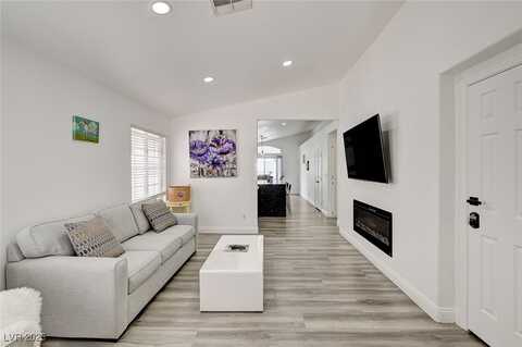 8127 Chambersberg Street, Las Vegas, NV 89147