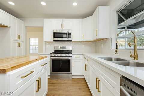 2107 Fountain Springs Drive, Henderson, NV 89074