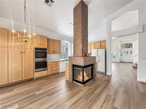 2424 SHADY VISTA Drive, Las Vegas, NV 89134
