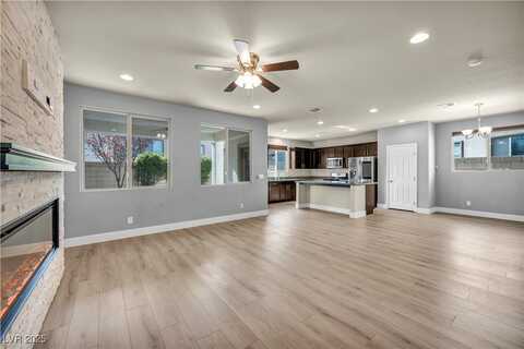 8016 Skye Falls Street, Las Vegas, NV 89166