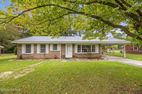 203 Caddie Court, Greenville, NC 27858