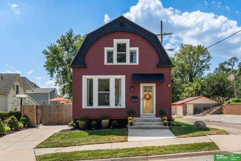 3009 Poppleton Avenue, Omaha, NE 68105