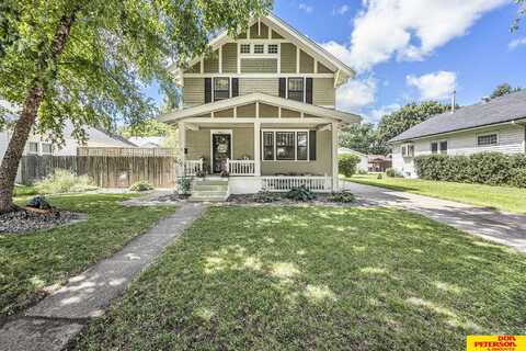 1617 N Colson Avenue, Fremont, NE 68025