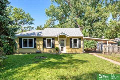 2030 N 68th Street, Omaha, NE 68104