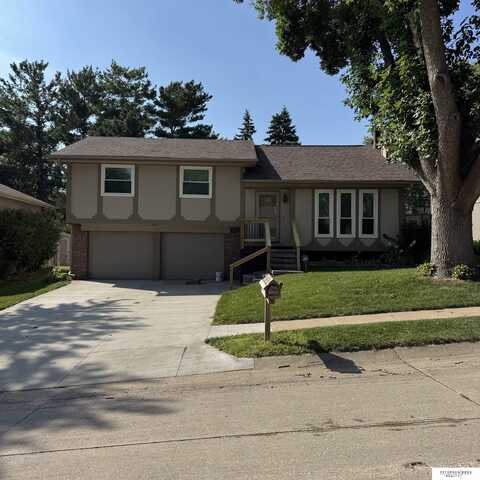12915 Josephine Street, Omaha, NE 68138