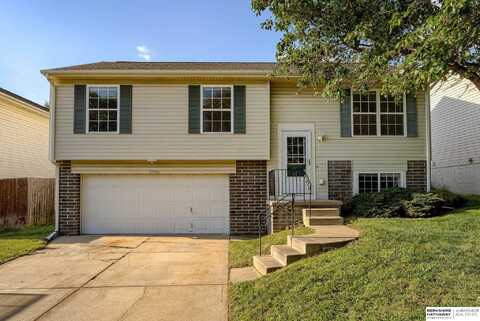 17846 Lillian Street, Omaha, NE 68136
