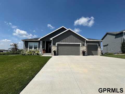 17136 Potter Street, Bennington, NE 68007