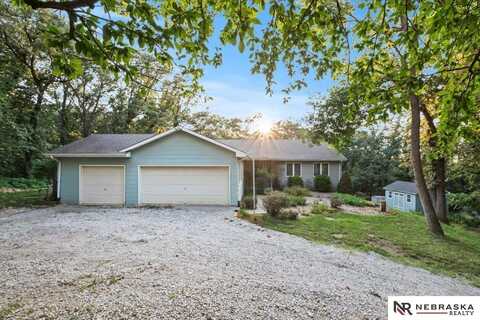 15315 Northridge Drive, Louisville, NE 68037