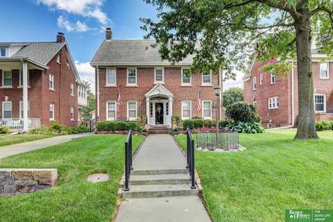 119 S 51 Avenue, Omaha, NE 68132
