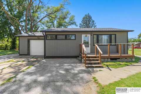 4701 Redick Avenue, Omaha, NE 68152