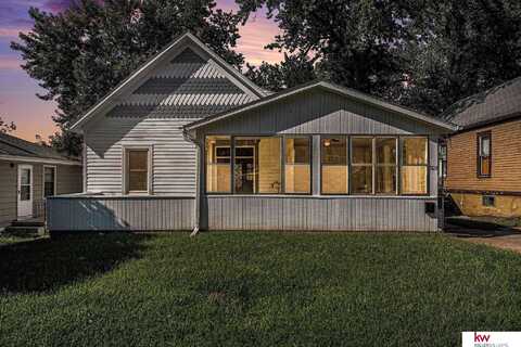 3328 Sprague Street, Omaha, NE 68111