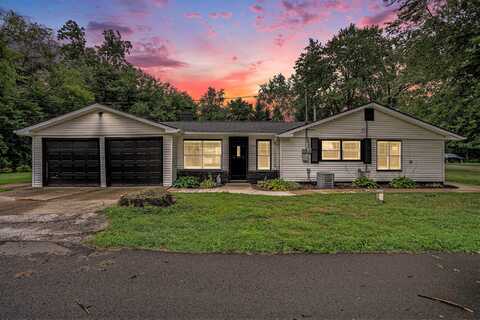61189 Lenawee Road, Cassopolis, MI 49031