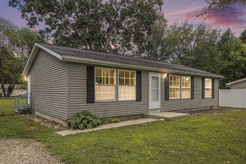 310 Rogers Street, Decatur, MI 49045