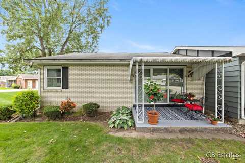 914 Andover Court SE, Grand Rapids, MI 49508