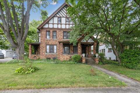 25 Orchard Place, Battle Creek, MI 49017