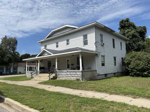 301 E Foster Street, Ludington, MI 49431