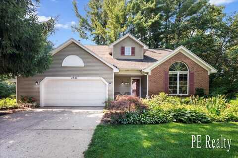 2921 Bird Avenue NE, Grand Rapids, MI 49525