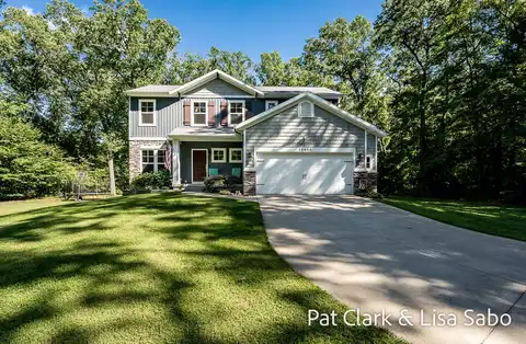 13480 141st Avenue, Grand Haven, MI 49417