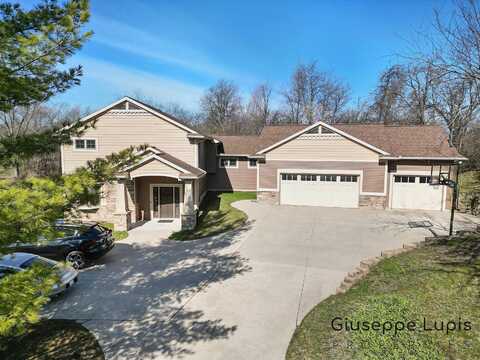 4899 8th Avenue, Grandville, MI 49418