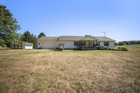 1679 Munith Road, Jackson, MI 49201