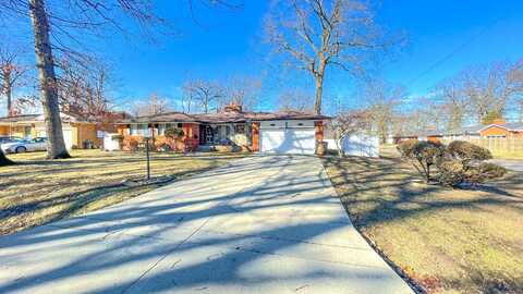 19016 Nadol Drive Drive, Southfield, MI 48075