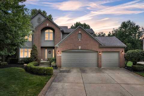 7782 Claiborne Drive, Brighton, MI 48114