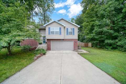 5230 Grand River Circle, Jackson, MI 49201
