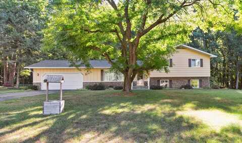 14080 Heritage Drive, Big Rapids, MI 49307