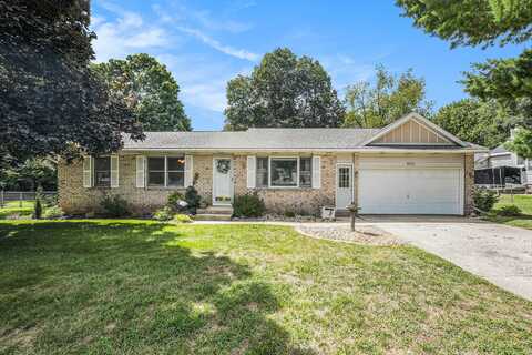 6513 Kuttshill Drive NE, Rockford, MI 49341