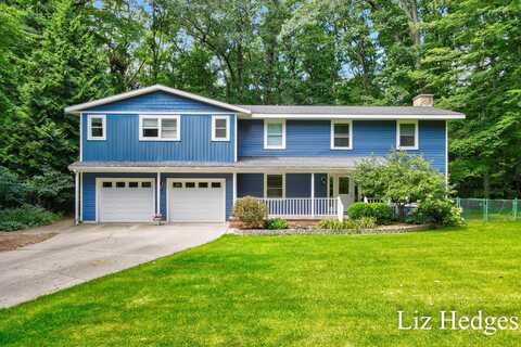 8755 Westwood Lane, Montague, MI 49437
