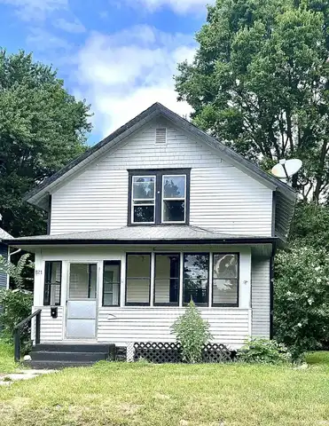 821 E Dayton Street, South Bend, IN 46613