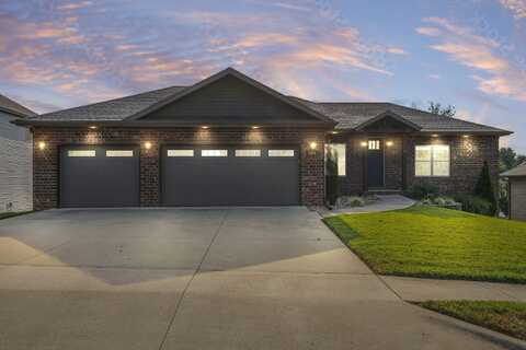 824 Gold Rush Avenue, Nixa, MO 65714