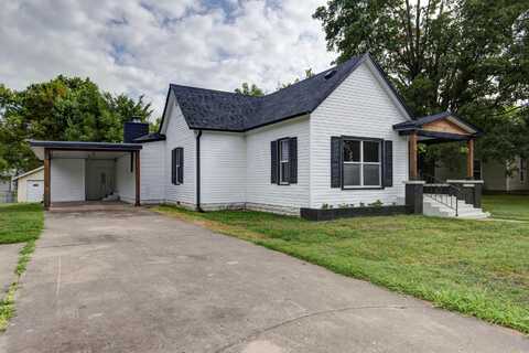 311 W Pleasant Street, Aurora, MO 65605