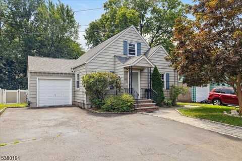 499 Mount Prospect Ave, Clifton, NJ 07012