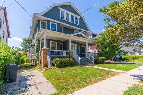 22 Swaine Pl, West Orange, NJ 07052