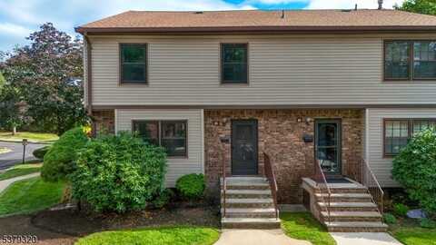 85 Highview Dr, Woodbridge, NJ 07095