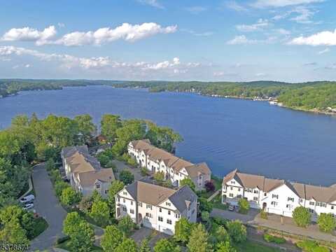 74 Bertrand Island Rd, Mount Arlington, NJ 07856