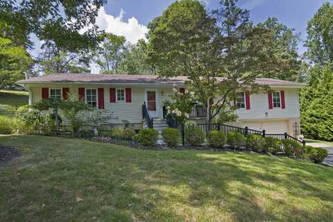 250 Highland Cir, Lewisburg, WV 24901
