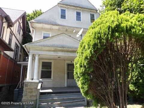 807 Monroe Avenue, Scranton, PA 18510
