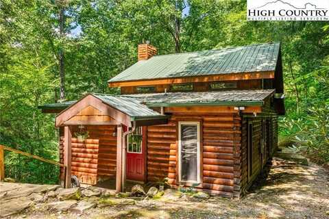 375 Winterberry Trail, Boone, NC 28607