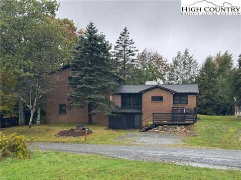4109 Andy Hicks Road, Banner Elk, NC 28604