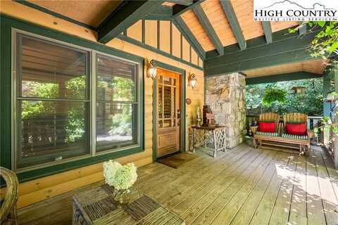 5274 US Highway 221, Blowing Rock, NC 28605