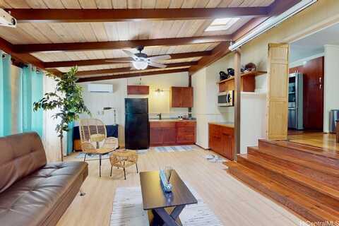 87-914 Waapuhi Street, Waianae, HI 96792