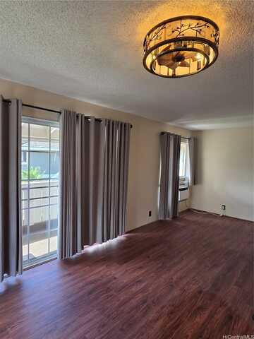 94-1079 Kepakepa Street, Waipahu, HI 96797