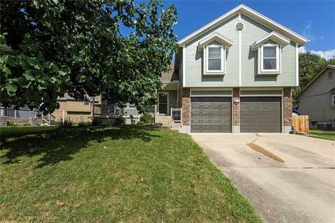 3832 SW Windsong Drive, Lees Summit, MO 64082